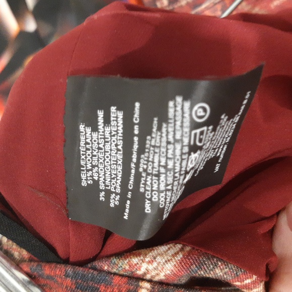 Tory Burch Wool/Silk Aztec Print Pencil Skirt Size 8 - Picture 4 of 4